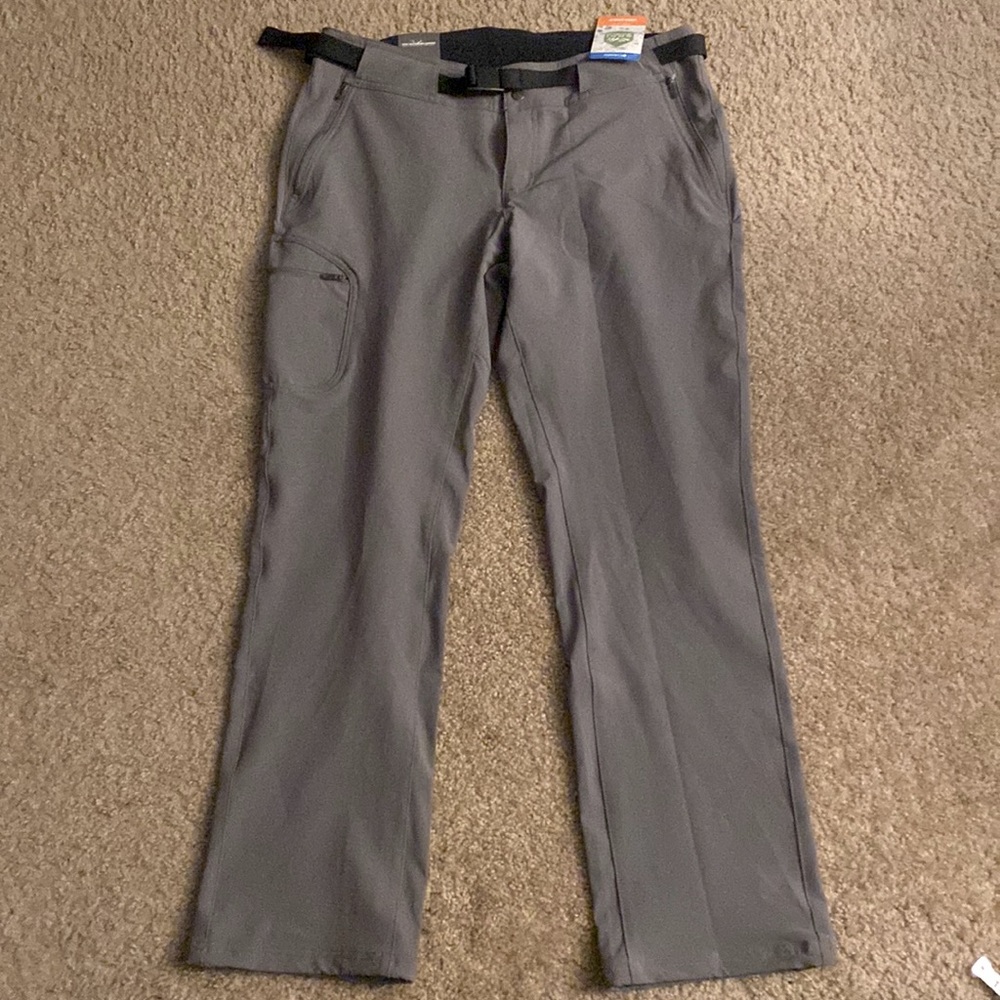 NWT Columbia Women’s Wildsee Hiking Pants - Size 16
